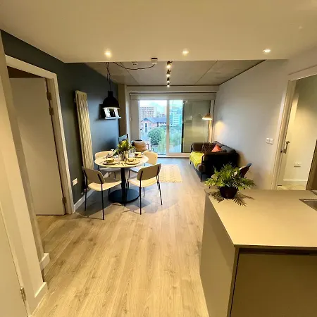 Apartment Leeds Riverside - Luxury By Mgroupsa