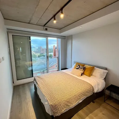 Leeds Riverside - Luxury By Mgroupsa