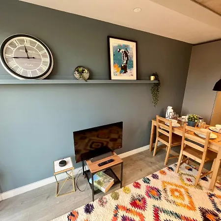 Leeds Riverside - Luxury By Mgroupsa Apartmán *