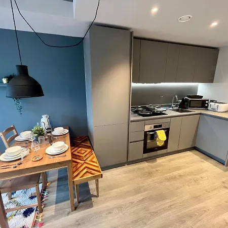 Leeds Riverside - Luxury By Mgroupsa Apartmán